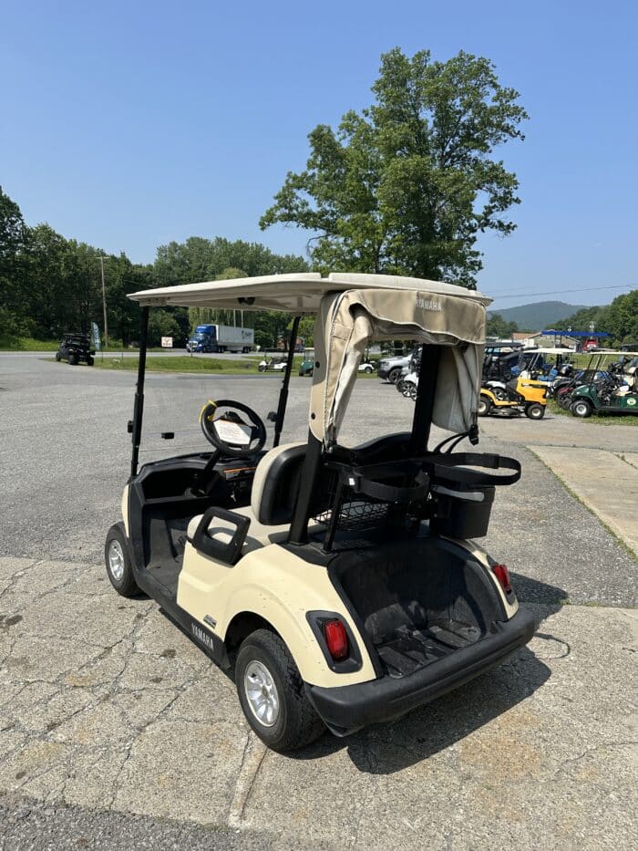 2020 Yamaha Drive 2 Electric - Cream - Image 3