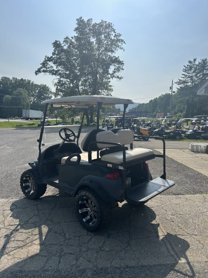 2008 Club Car Precedent Electric - Green - Image 3