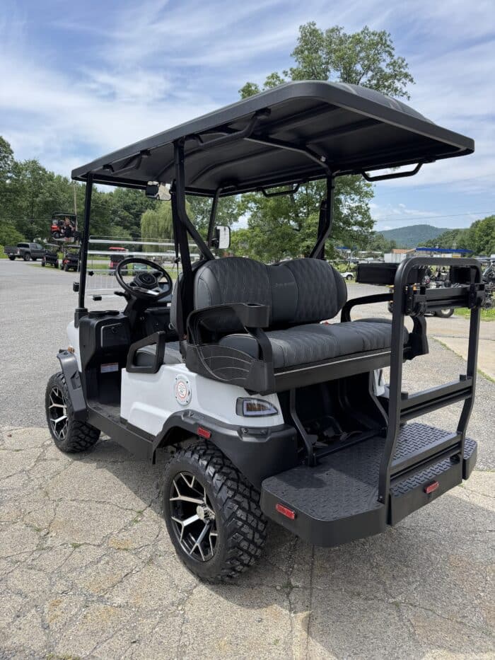 2025 Denago Nomad XL - White - Image 3