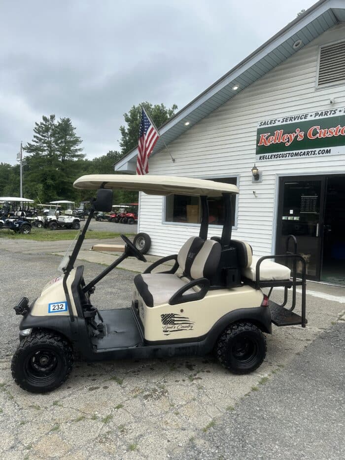 2008 Club Car Precedent Electric - Tan - Image 2