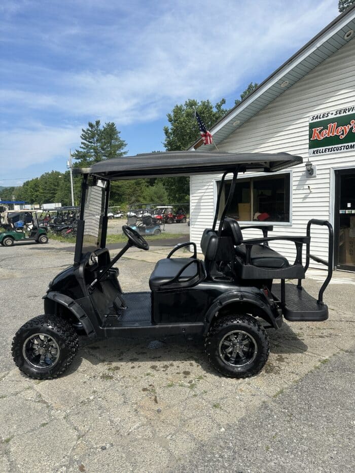 2015 EZ-GO RXV Electric - Black - Image 2