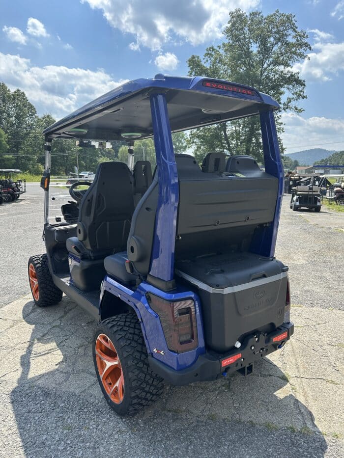 2025 Evolution D-MAX XT4 - Portimao Blue - Image 3