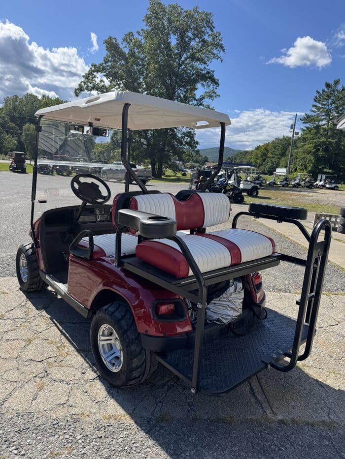 2005 EZ-GO TXT-E - Red - Image 3