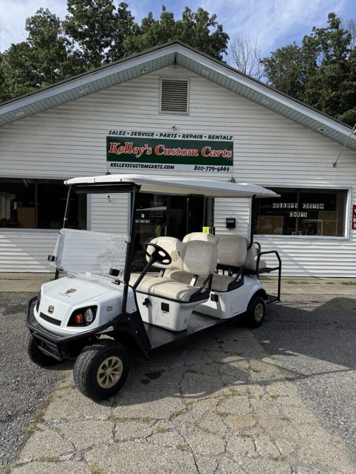 2021 Cushman Shuttle 6 Gas - White