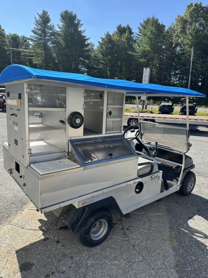 2010 Club Car Turf 2 Gas Beverage Cart - Green - Image 3
